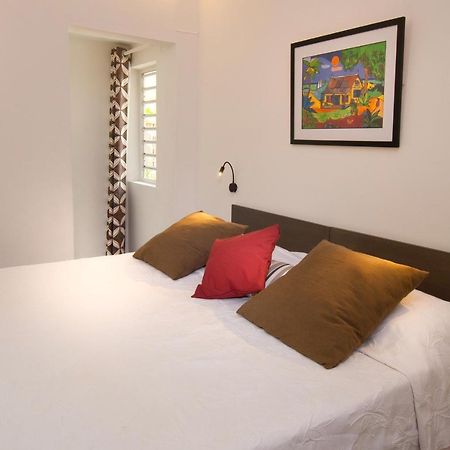 Gardens Retreat Villa Pereybere Beach ภายนอก รูปภาพ