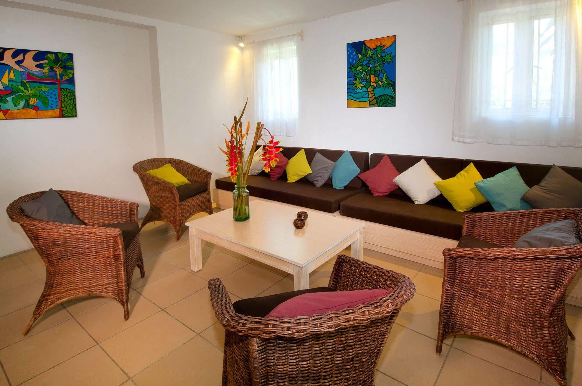 Gardens Retreat Villa Pereybere Beach ภายนอก รูปภาพ
