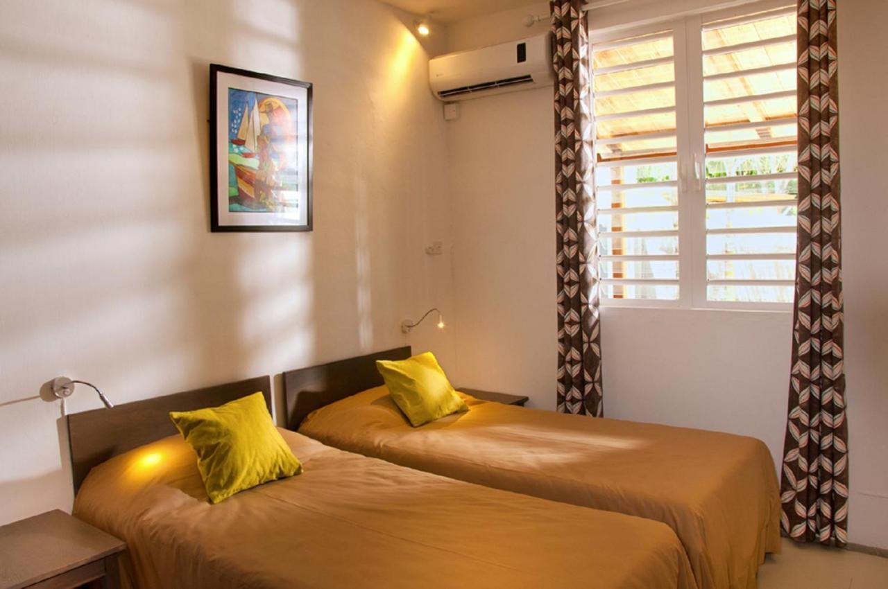 Gardens Retreat Villa Pereybere Beach ภายนอก รูปภาพ